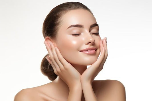 10 Essential Steps for a Glowing Skin Routine